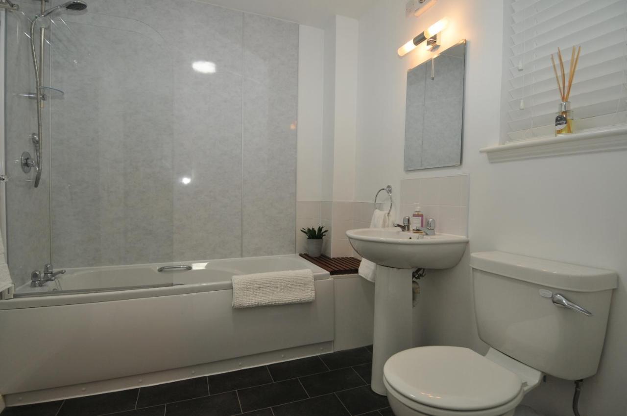 No5 Esplanade Court, Stornoway Town Centre Apartment Exterior photo